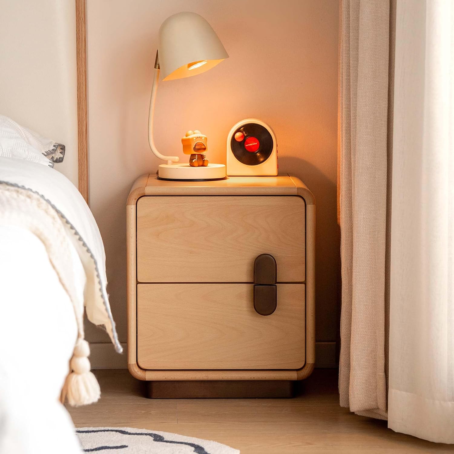 Solid Wood Nightstand 2 Drawers - Solidna, drewniana szafka nocna z dwiema